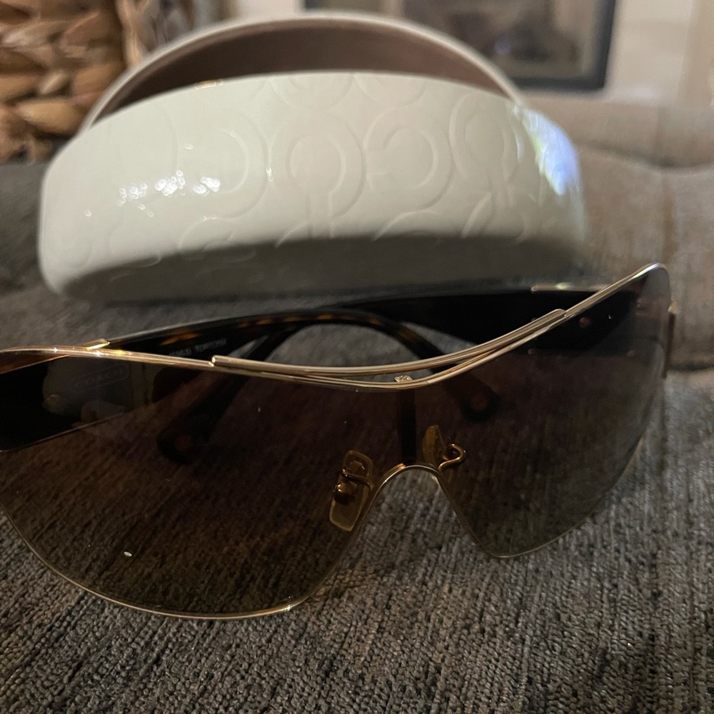 Coach wraparound sunglasses 😎